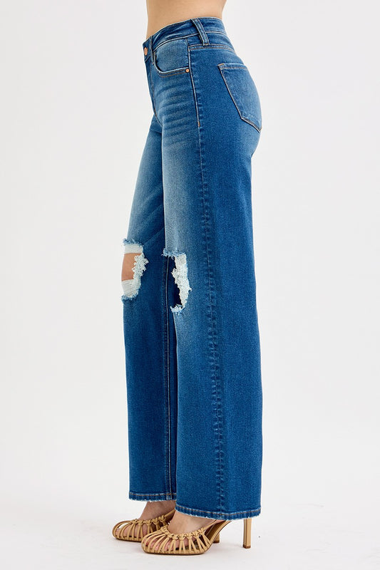 Mid Waist Fit Boyfriend Knee Distressed Jeans